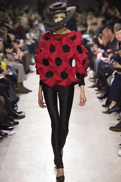 Look 6